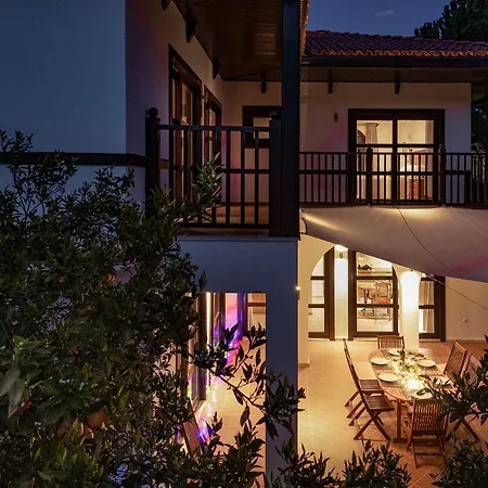 Woodlands, أنطاليا