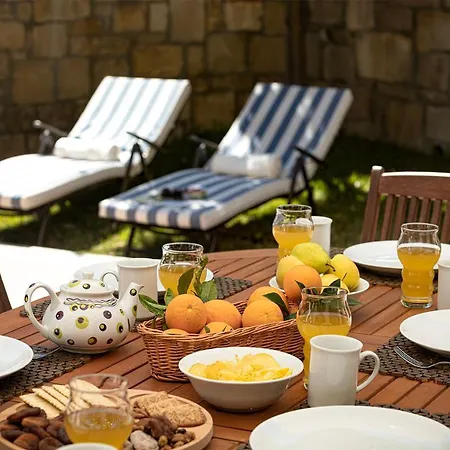 فيلة Woodlands,