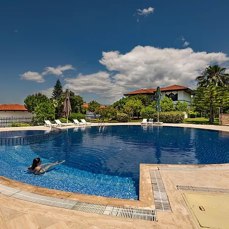 Woodlands, فيلة *